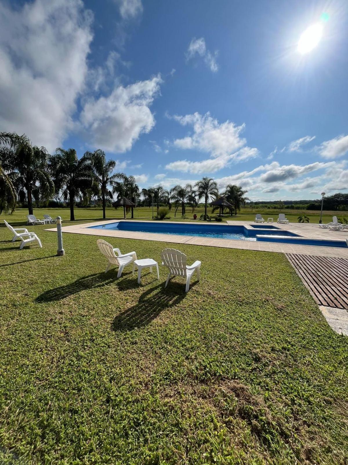 Howard Johnson Inn Rosario De La Frontera Exterior foto